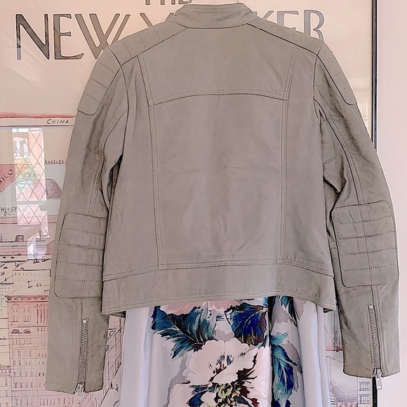 Grey leather moto jkt with silver zippers, super soft, great neutral size S - Picture 2 of 11